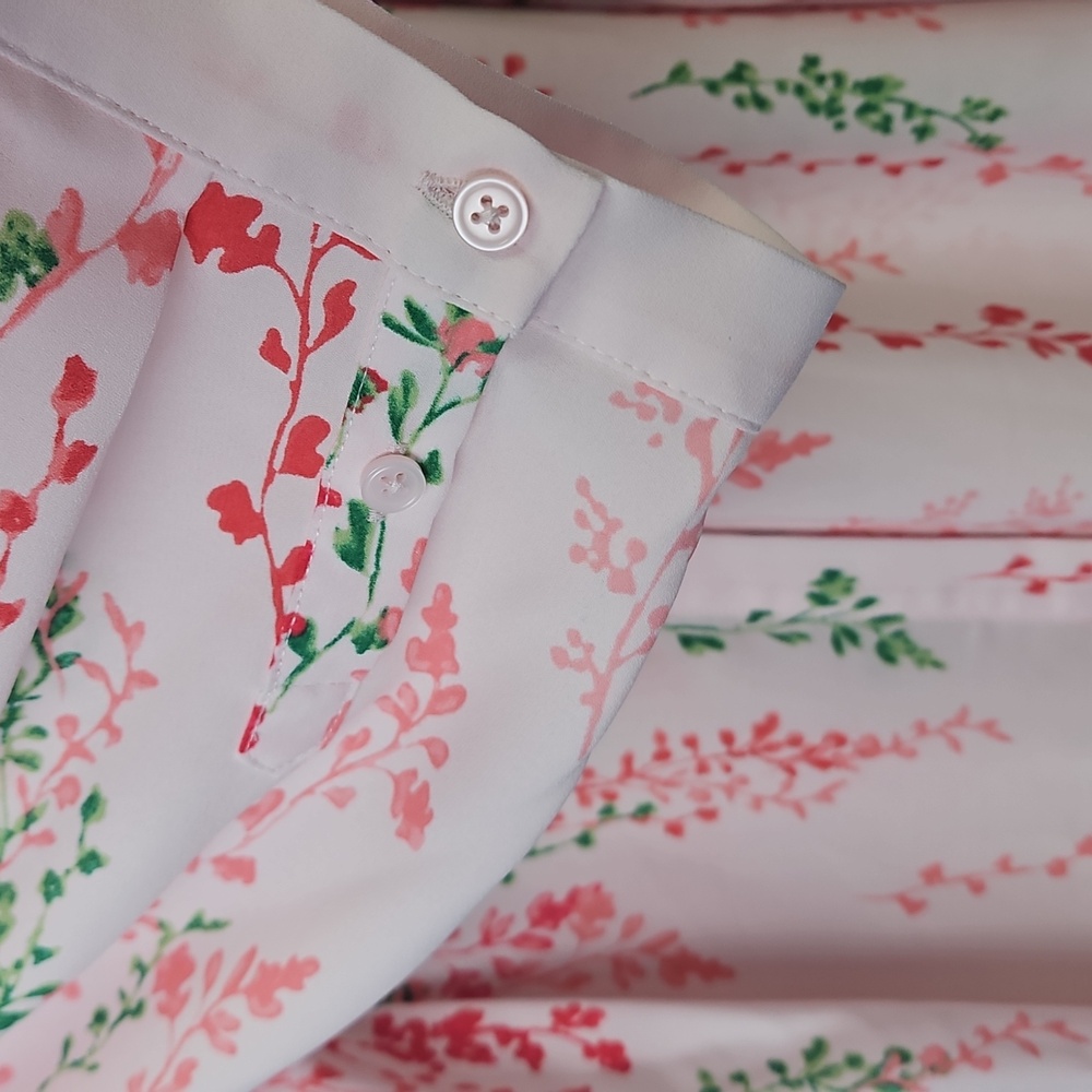 Investments 3/4 Sleeve Button Front V-neck Top: Pink W/Floral:Size- 1X - Picture 5 of 14